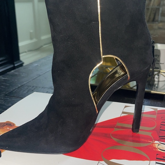 Stuart Weiztman ReaDeal Boots - Picture 2 of 7